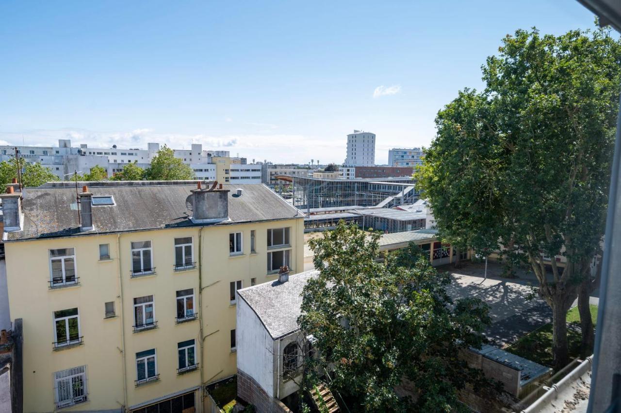 Ferienwohnung Le Poulorio 12 - T2 - Proche Gare - Dernier Etage By Locly Lorient Exterior foto